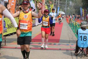 BIB: 40035, 42624
                            <button type="button" onclick="openModal(8244699)" class="btn btn-primary btn-sm float-right btn-popup" data-toggle="modal" data-target=".modal-high-quality">
                        <i class="fas fa-shopping-cart"></i> Add to Cart
                    </button>
                                            <button type="button" onclick="isThisMe(8244699, true)" class="btn btn-success btn-sm float-right btn-popup btn-isme hidden" data-toggle="tooltip" data-placement="bottom" title="นี่คือรูปของคุณใช่ไหม คลิกที่นี่เพื่อเอาเข้าอัลบั้ม">
                        <i class="fas fa-plus"></i> Add to album
                    </button>
                    <button type="button" onclick="isThisMe(8244699, false)" class="btn btn-warning btn-sm float-right btn-popup btn-isnotme hidden">
                        <i class="fas fa-ban"></i> Remove from album
                    </button>